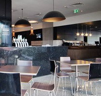 The Cremorne Hotel - Accommodation Nelson Bay