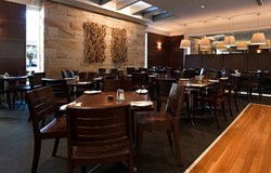 Stirling Hotel - Accommodation Nelson Bay 2