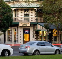 The Wellington Hotel - Accommodation Nelson Bay