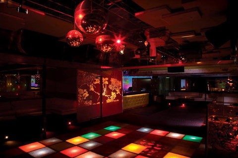 Elsewhere Bar - Accommodation Nelson Bay 3