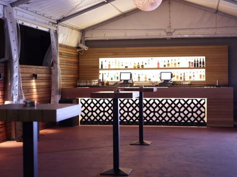 The Motel Nightclub - Accommodation Nelson Bay 2