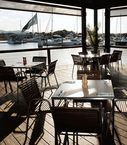 The Boardwalk Tavern - Accommodation Nelson Bay 1