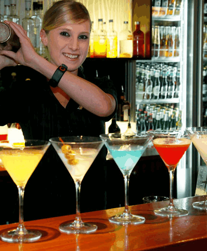 The Boardwalk Tavern - Accommodation Nelson Bay 2