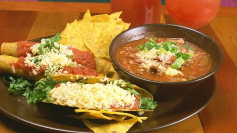 Montezuma's Caloundra - Accommodation Nelson Bay 2