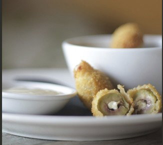 Simpatico Bar Bistro - Accommodation Nelson Bay 0