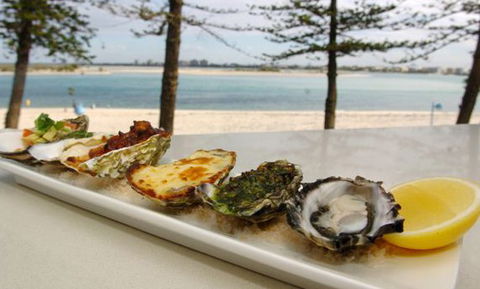 Alfie's Mooo Char + Bar - Accommodation Nelson Bay 3