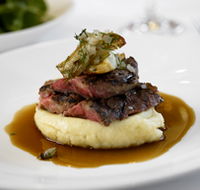 The Union Hotel - Uncorked Restaurant - Accommodation Nelson Bay