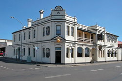 Alexander Hotel - Accommodation Nelson Bay 0