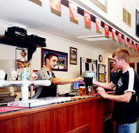 Knickerbocker Hotel - Accommodation Nelson Bay