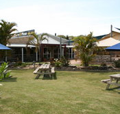 Moonee Beach Tavern - Accommodation Nelson Bay