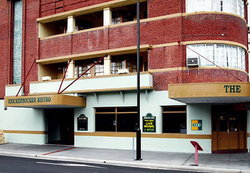 Knickerbocker Hotel - Accommodation Nelson Bay 1