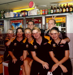 Howard Springs Tavern - Nelson Bay Accommodation.com 1