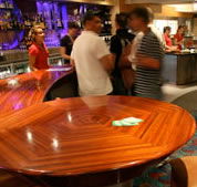 RQ's Tavern - Accommodation Nelson Bay 2