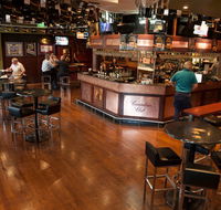 Mooseheads - Accommodation Nelson Bay