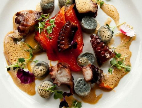 Aqua Linea Restaurant - Accommodation Nelson Bay 2