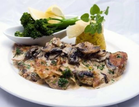 All' Antica Italian Restaurant & Pizzeria - Accommodation Nelson Bay 4