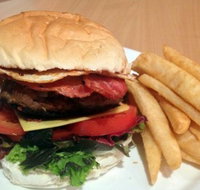 The Shell Club - Accommodation Nelson Bay