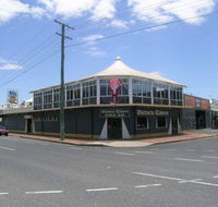 Edgewater Hotel - Accommodation Nelson Bay