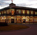 The Grand Terminus Hotel - Accommodation Nelson Bay