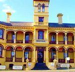 The Queenscliff Historic Royal Hotel