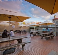 The Hawthorn Hotel - Accommodation Nelson Bay