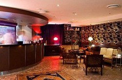 White Revolver - Accommodation Nelson Bay 0