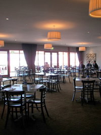 The Oxford Bathurst - Accommodation Nelson Bay 2