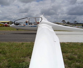 Bathurst Soaring Club - Accommodation Nelson Bay 0