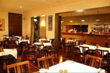 Royal Standard Hotel - Accommodation Nelson Bay 0