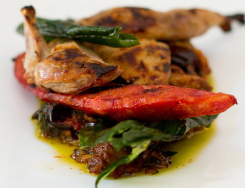 Watts On Crown - Accommodation Nelson Bay 0