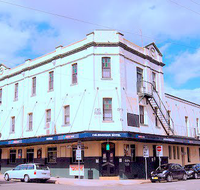 Caledonian Hotel - Accommodation Nelson Bay