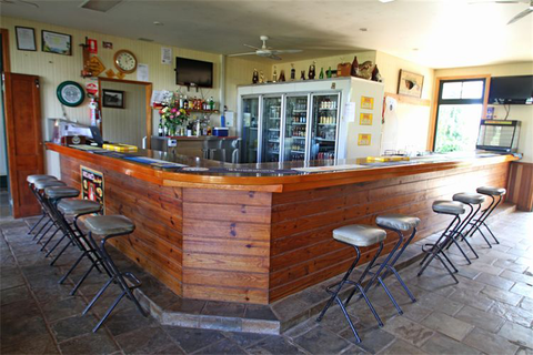 Garradunga Hotel - Accommodation Nelson Bay 1