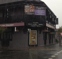 Royal Inn Hotel Waratah - Accommodation Nelson Bay