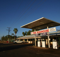 Ti Tree Roadhouse - Accommodation Nelson Bay