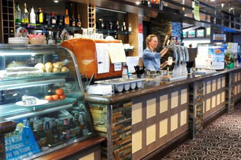 Hoppers Club - Accommodation Nelson Bay 8