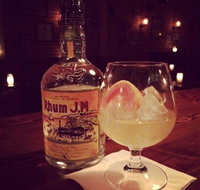 Sneaky Tony's - Accommodation Nelson Bay