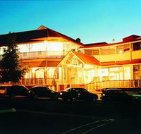 Loxton Community Hotel Motel - Accommodation Nelson Bay