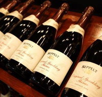 Empire Bay Cellars - Accommodation Nelson Bay