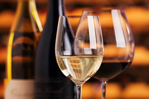 Oak Flats Cellars - Accommodation Nelson Bay 2