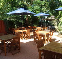 Grand Hotel - Accommodation Nelson Bay