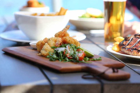 Wharf Tavern - Accommodation Nelson Bay 4