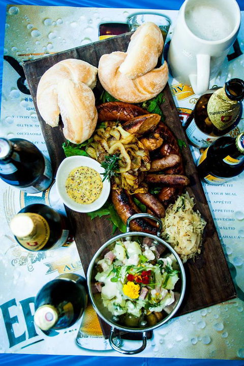 Denmans Beer Cafe - Nelson Bay Accommodation.com 4