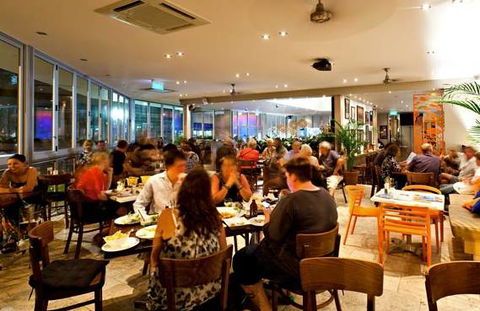 Fish D’Vine & The Rum Bar - Nelson Bay Accommodation.com 3