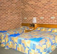 Bohle Barn Hotel Motel - Accommodation Nelson Bay