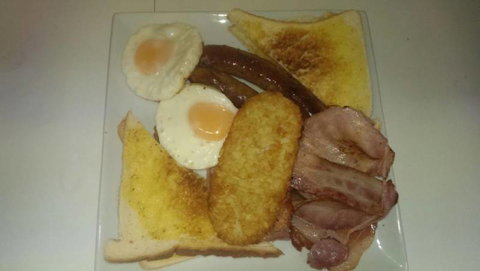 Glendon Street Cafe - Accommodation Nelson Bay 2