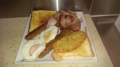 Glendon Street Cafe - Accommodation Nelson Bay 4