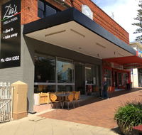 Zias Caff - Accommodation Nelson Bay