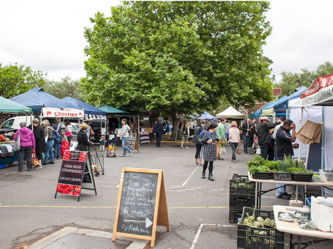 Alphington Farmers' Market - Accommodation Nelson Bay 0