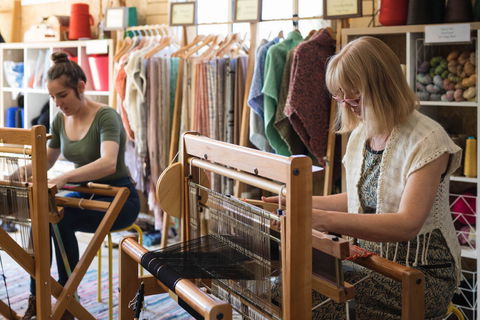 An Introduction To Weaving - Accommodation Nelson Bay 0