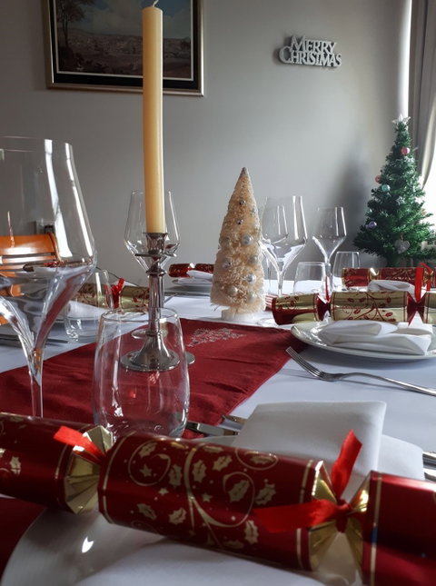 Christmas Day Lunch - Accommodation Nelson Bay 0